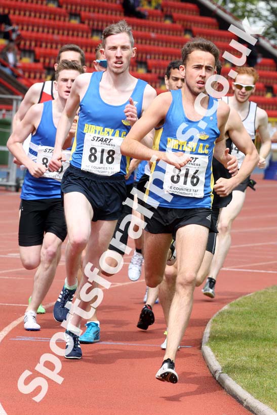 Mens senior 1500 metres, North Eastern Champs, Gateshead Stadium. Photo: David T. Hewitson/Sports for All Pics